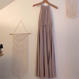 💓 stunning halter maxi dress 💓